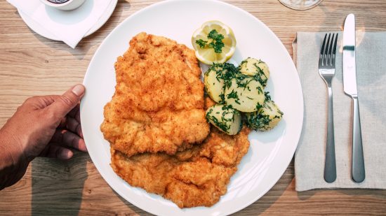 Wiener Schnitzel vom Weinviertler Kirchbergschwein Wiener Schnitzel vom Weinviertler Kirchbergschwein